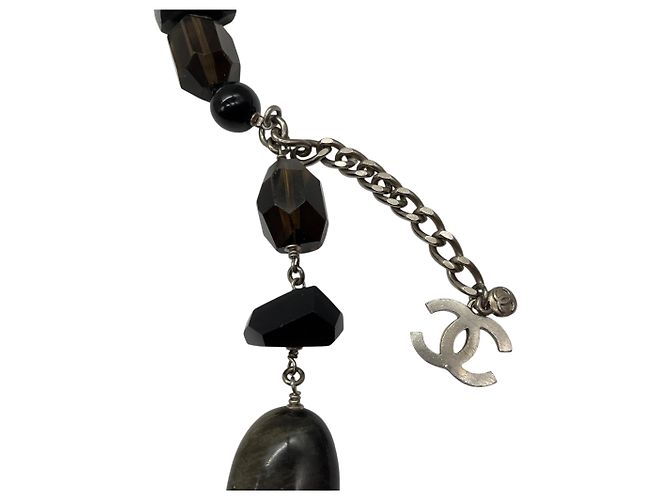 Collar Statement Chanel Haute Couture Otoño Invierno 2006 con logo CC, piedras multicolores y cristales - vista 6