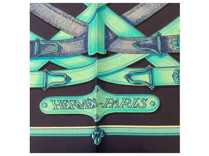 Hermès Pañuelo Cuadrado de Twill de Seda Hermes Azul Marino / Turquesa Estampado Cavalcadour - vista 4