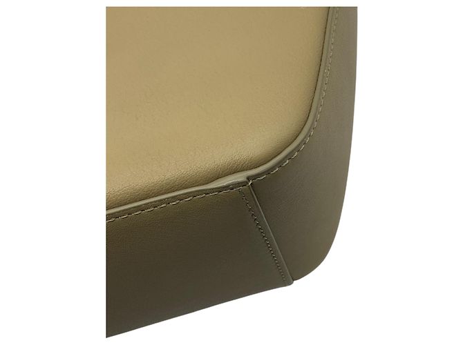 Borsa Hobo Mini Hammock in pelle di vitello classica Loewe Light Green / Putty Verde - vista 14