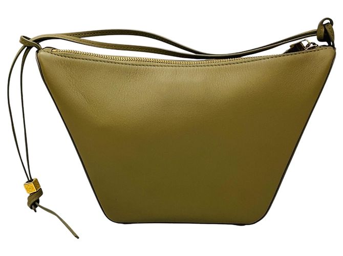 Borsa Hobo Mini Hammock in pelle di vitello classica Loewe Light Green / Putty Verde - vista 4