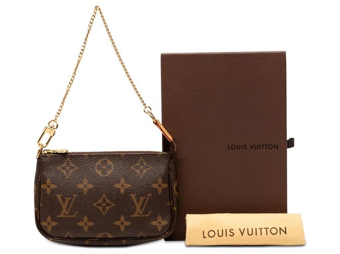 Borsa a mano Louis Vuitton Monogram Mini Pochette Accessoires Marrone - vista 8