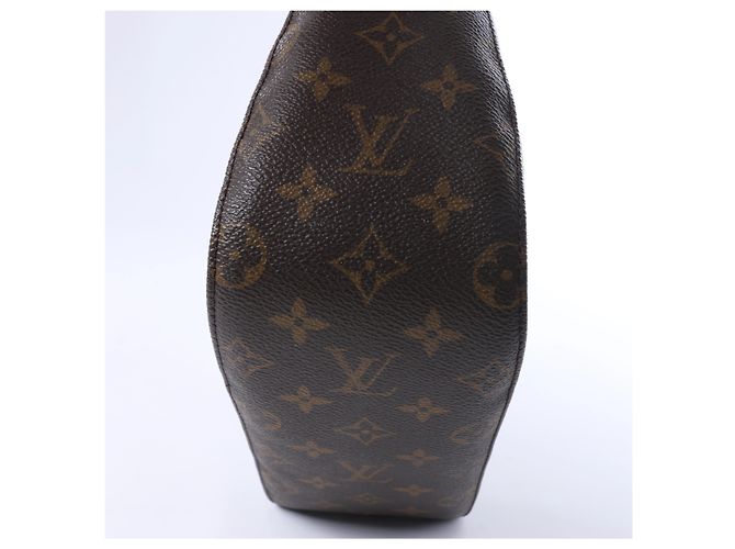 Borsa a tracolla Louis Vuitton Monogram Looping MM in Brown Beige - vista 10