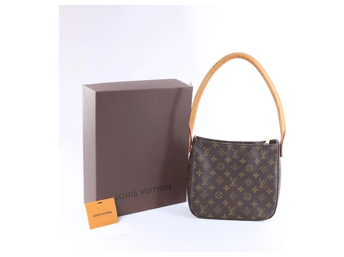 Borsa a tracolla Louis Vuitton Monogram Looping MM in Brown Beige - vista 15
