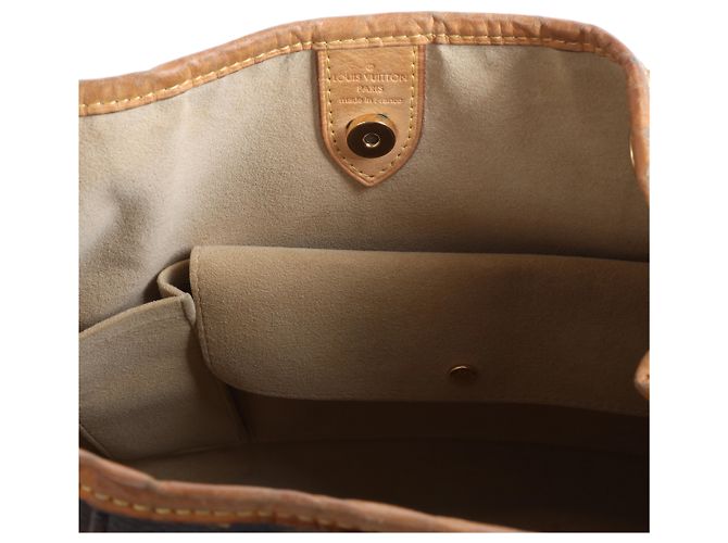 Borsa a tracolla Louis Vuitton Monogram Galliera PM in marrone - vista 13