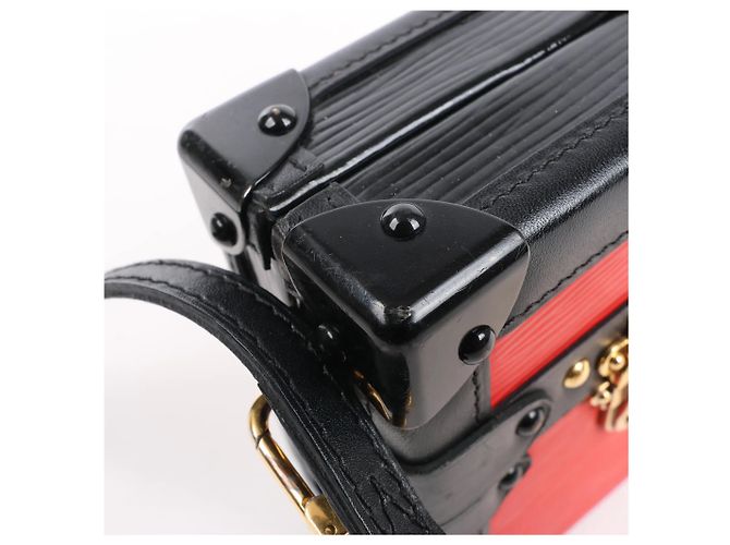 Petite Malle Borsa a tracolla Louis Vuitton Petite Mull in pelle Epi Rosso x Nero M54651 Beige - vista 9