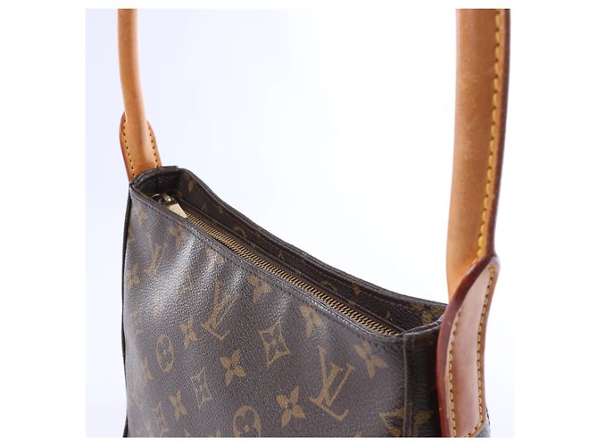 Borsa a tracolla Louis Vuitton Looping Monogram MM Marrone Beige - vista 6