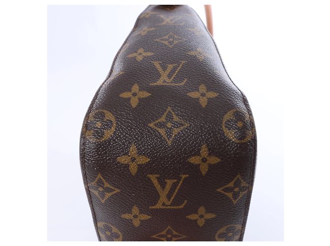 Borsa a tracolla Louis Vuitton Looping Monogram MM Marrone Beige - vista 9