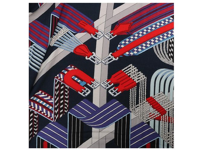 Hermès Carré Géant "SANGLES EN ZIGZAG" Foulard in Cashmere x Seta Blu x Rosso Blu navy - vista 13