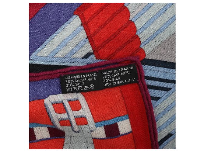 Hermès Carré Géant "SANGLES EN ZIGZAG" Foulard in Cashmere x Seta Blu x Rosso Blu navy - vista 7