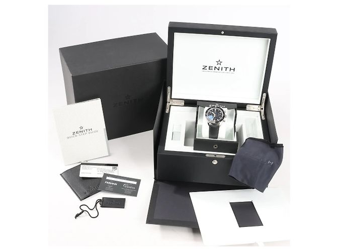Zénith Zenith Chronometro TIPO CP-2 03.2240.4069 SS x Leather AT Watch with Black Dial Navy blue - view 17