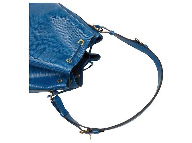 Bolso de hombro Louis Vuitton Epi Noe Azul - vista 8