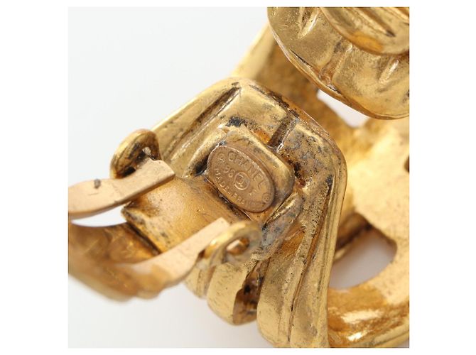 Timeless Orecchini a clip Chanel Coco Mark placcati in oro D'oro - vista 3