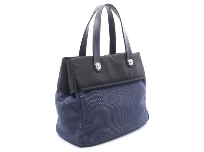 Borsa Tote Chanel Paris Biarritz Nero Blu navy - vista 2