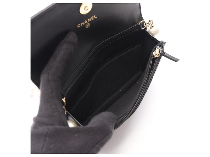 Borsa a tracolla Chanel Matelassé con catena di perle Nero - vista 3