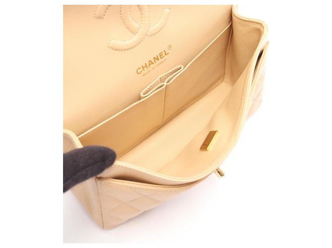 Timeless Borsa a tracolla Chanel Matelassé Double Flap Beige - vista 3