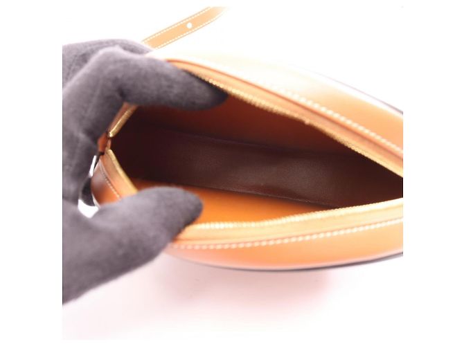 Triomphe Céline Borsa a tracolla ovale Celine in pelle marrone - vista 3