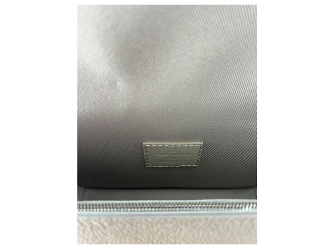 Borsa a tracolla Louis Vuitton in pelle grigia Beige - vista 5
