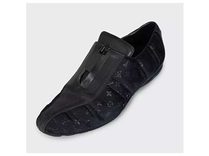 Louis Vuitton Sneaker aus Textil mit schwarzem Signature-Print EU 38 gebraucht - Ansicht 3