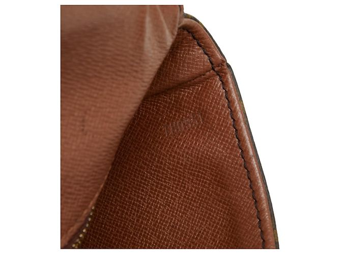 Borsa a tracolla Louis Vuitton Monogram Chantilly MM Marrone - vista 9