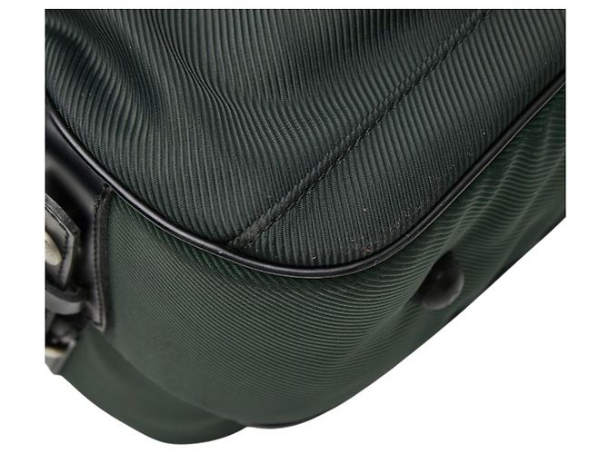 Louis Vuitton Taiga Garment Case Boston Bag Nero Verde - vista 7