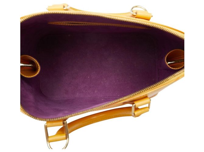 Borsa Louis Vuitton Epi Alma Giallo - vista 9