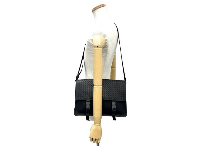 Borsa a tracolla in nylon e pelle Intrecciato Bottega Veneta Nero - vista 2