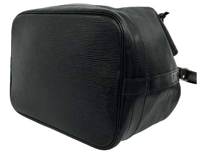 Noe Borsa a tracolla Louis Vuitton Vintage Noé in pelle Epi Nero - vista 8