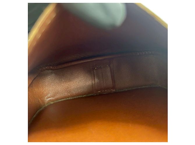 Borsa a tracolla Louis Vuitton Mini Cartouchiere Monogram in pelle Marrone - vista 9