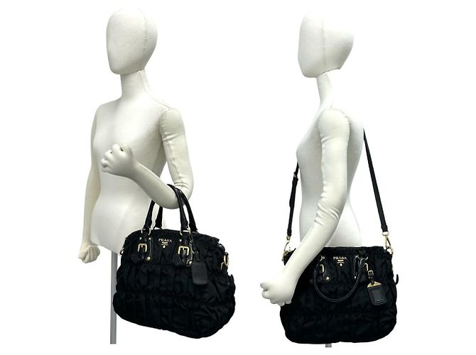 Tote Borsa a mano PRADA in nylon raggruppato e pelle Nero - vista 2
