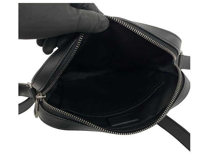 Louis Vuitton Pochette District Damier Infini Leather Shoulder Bag Nero - vista 9