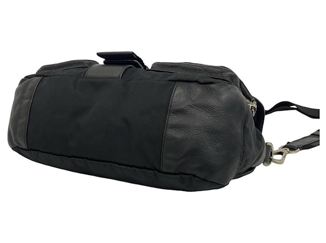 Borsa a tracolla Prada in nylon e pelle nera Nero - vista 8