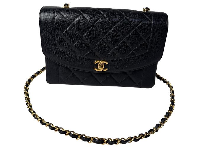 Borsa a tracolla Chanel Diana Flap Matelassé Nero - vista 2