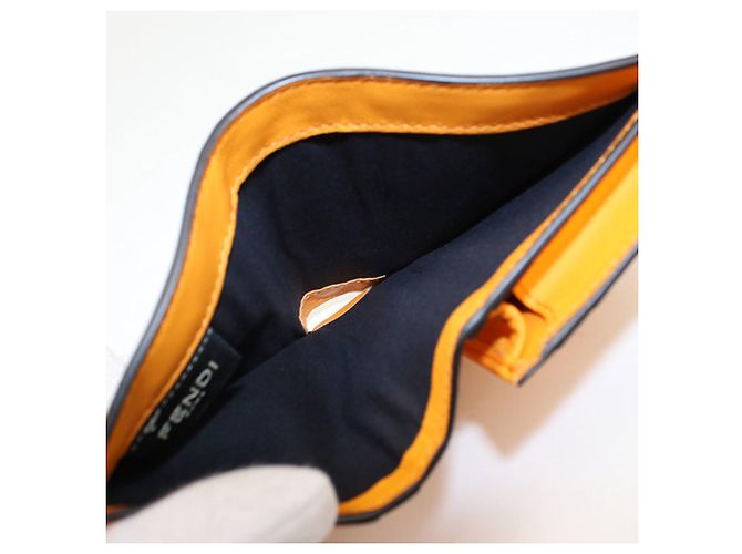 Fendi Bi-Fold Geldbörse Orange Leder - Ansicht 5