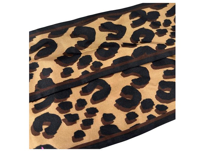 Louis Vuitton Tippet aus mehrfarbigem Fuchsfell Mehrfarben - Ansicht 3
