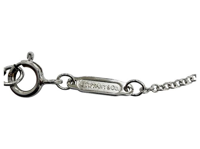 Tiffany & Co Collana con pendente Tiffany T Smile Mini D'oro - vista 9
