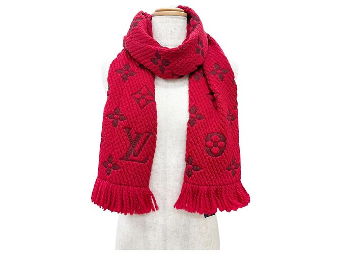 Louis Vuitton Ruby Monogram Stole Red - view 3