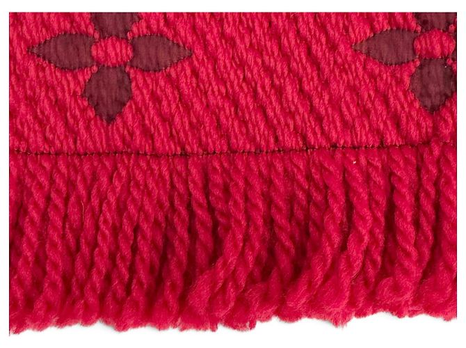 Louis Vuitton Ruby Monogram Stole Red - view 6
