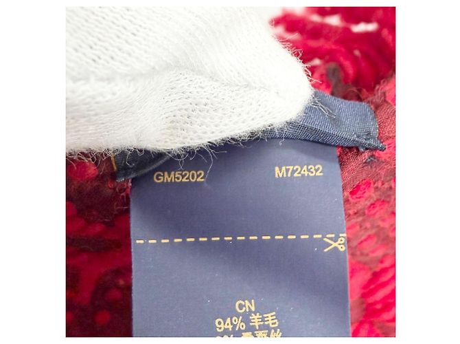 Louis Vuitton Ruby Monogram Stole Red - view 8
