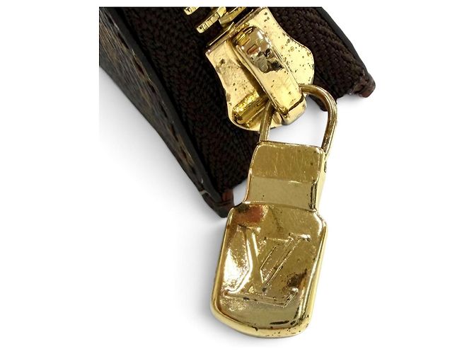 Monedero Compacto Louis Vuitton en piel Armagnac - vista 8