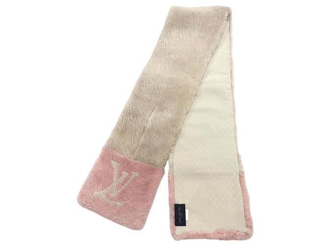 Louis Vuitton Echarpe LV In the City Scarf Rosa Beige - vista 3