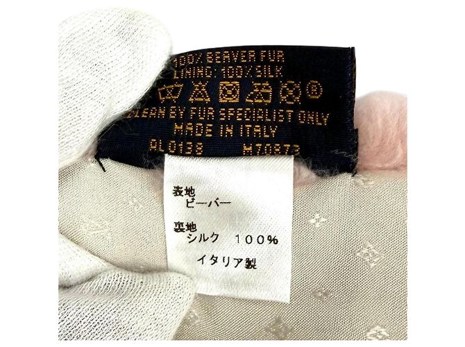 Louis Vuitton Echarpe LV In the City Scarf Rosa Beige - vista 8