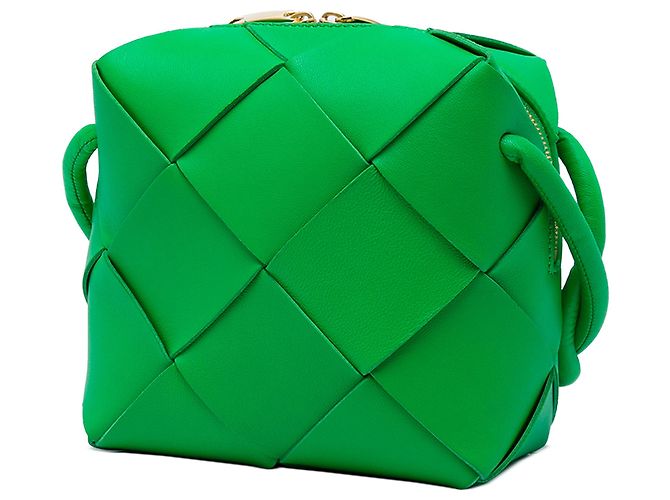 Borsa a tracolla Bottega Veneta Mini Intreccio Cassette in nappa verde - vista 2