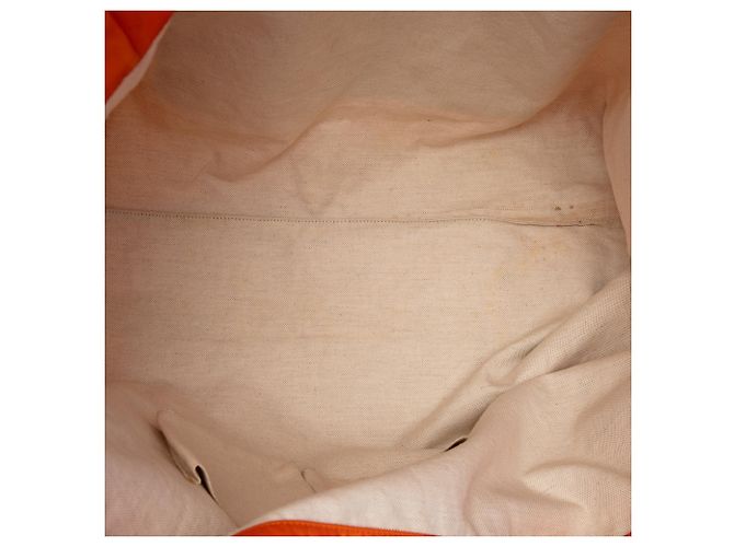 Borsa da viaggio Gucci in nylon GG arancione - vista 4