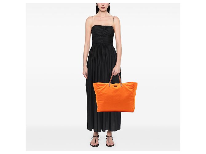 Borsa da viaggio Gucci in nylon GG arancione - vista 6