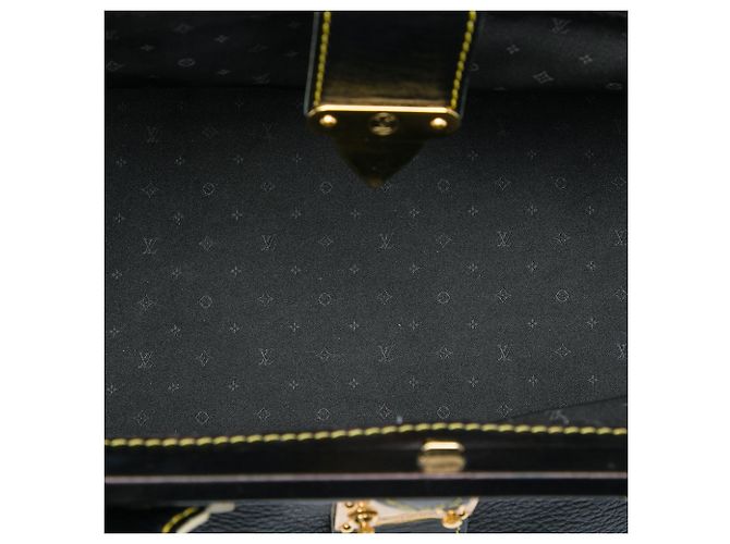 Louis Vuitton Black Suhali Lingenieux PM Nero - vista 4
