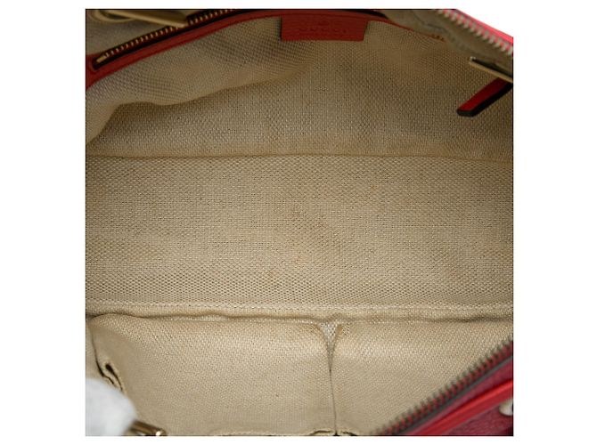 Borsa a tracolla Gucci Soho con catena e zip in pelle di vitello rossa Rosso - vista 4