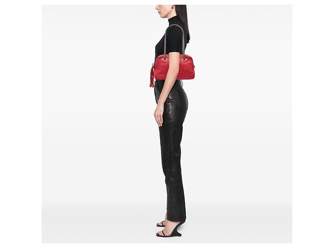 Borsa a tracolla Gucci Soho con catena e zip in pelle di vitello rossa Rosso - vista 5