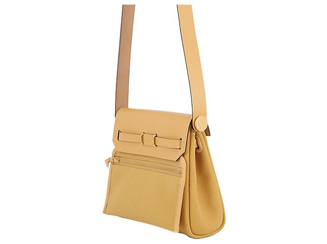 Hermès Herbag Zip 20 in Toile Military gialla e Vache Hunter Giallo - vista 2