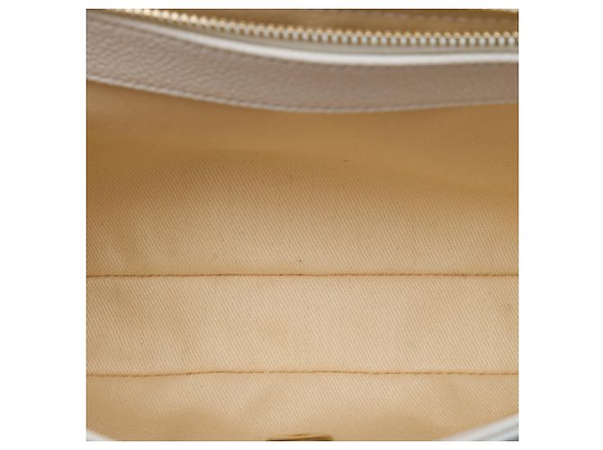 Borsa Chanel White Medium Stitched Caviar Chic Affinity Top Handle Bag Bianco - vista 4