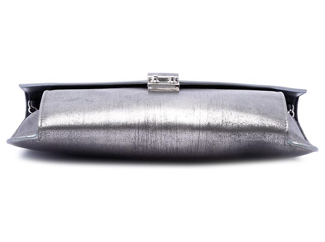Pouch Shadow Soft con catena in pelle metallizzata argento Dior - vista 3